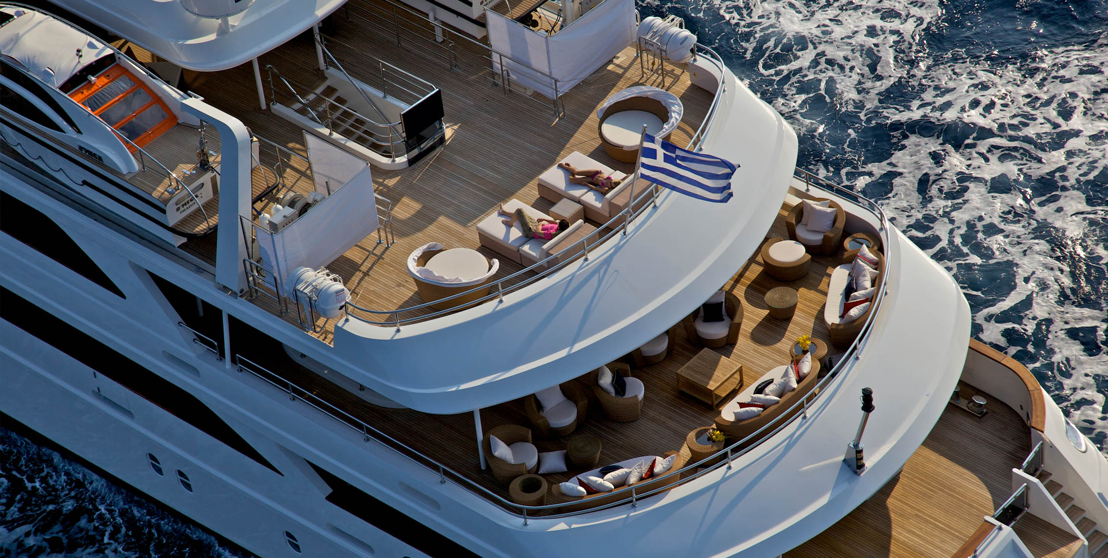yacht charter in athens