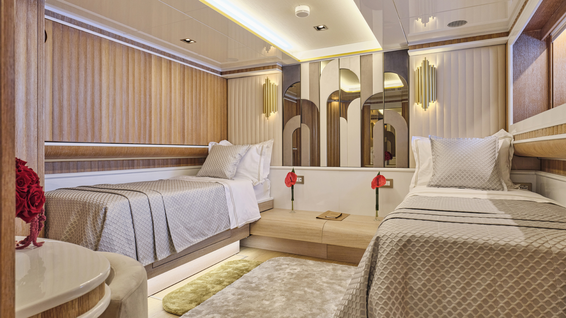 Convertible Twin Stateroom with pullman berth