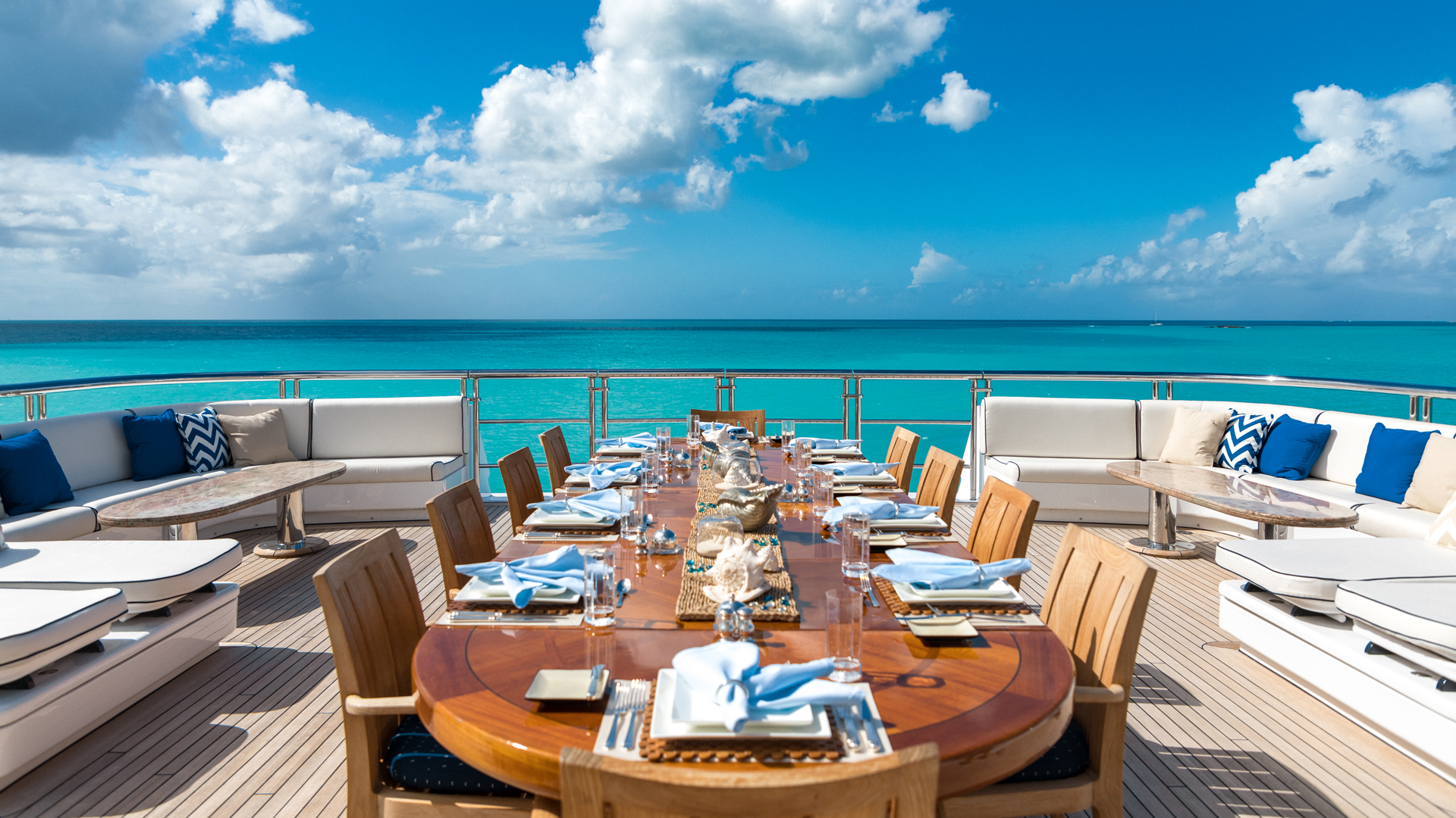 Upper deck aft fine dining