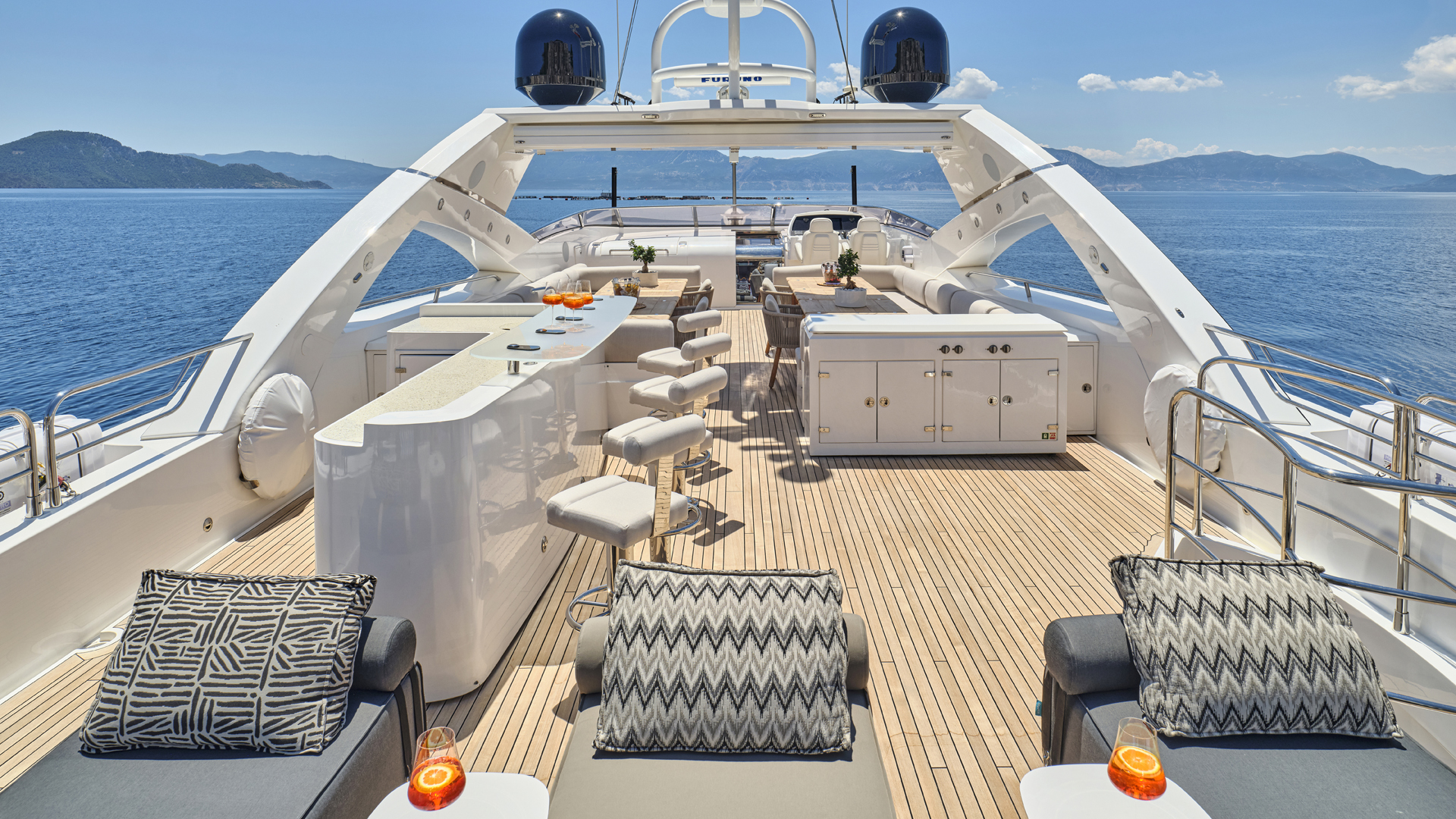 Sundeck