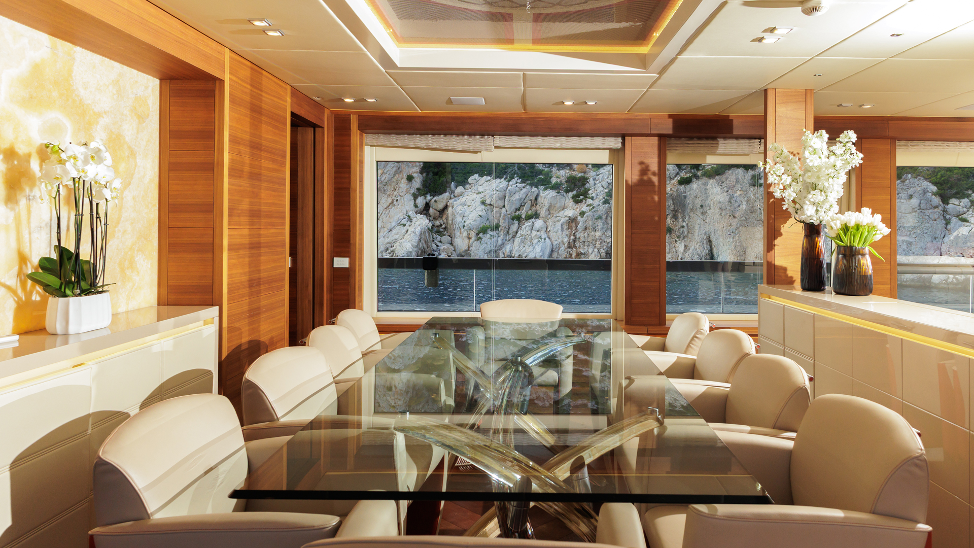 Main Deck Dining Table