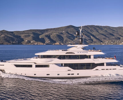 Profile View - Portside