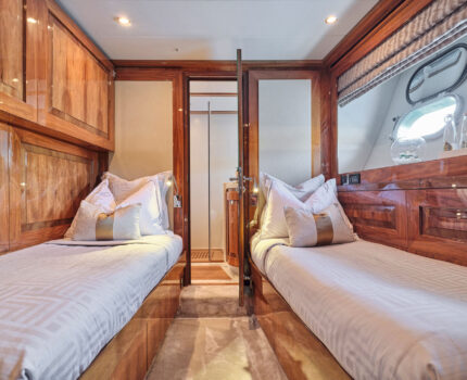 Twin Stateroom with pullman berth