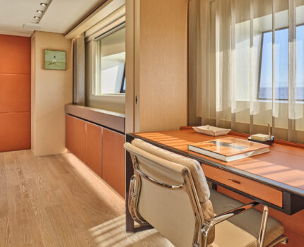 Master Suite Private Study