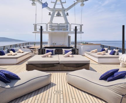 Sundeck Lounge Area