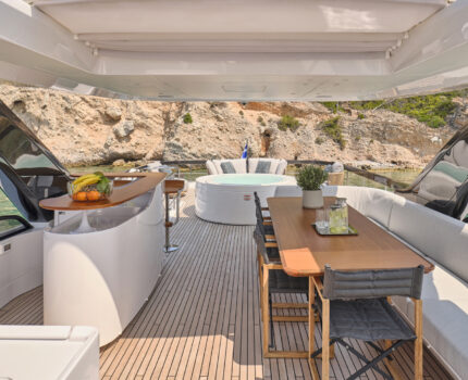 Upper Deck