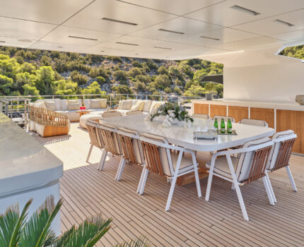 Sundeck Dining Table