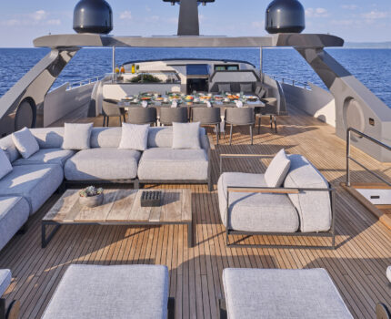 Upper Deck